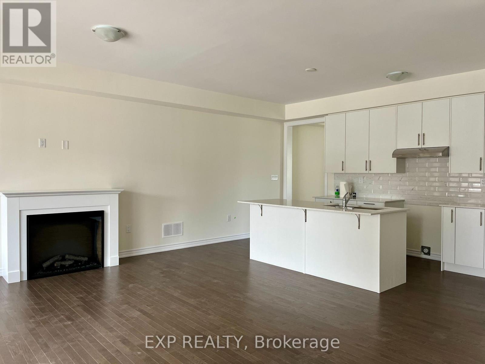 116 Blick Crescent, Aurora, ON