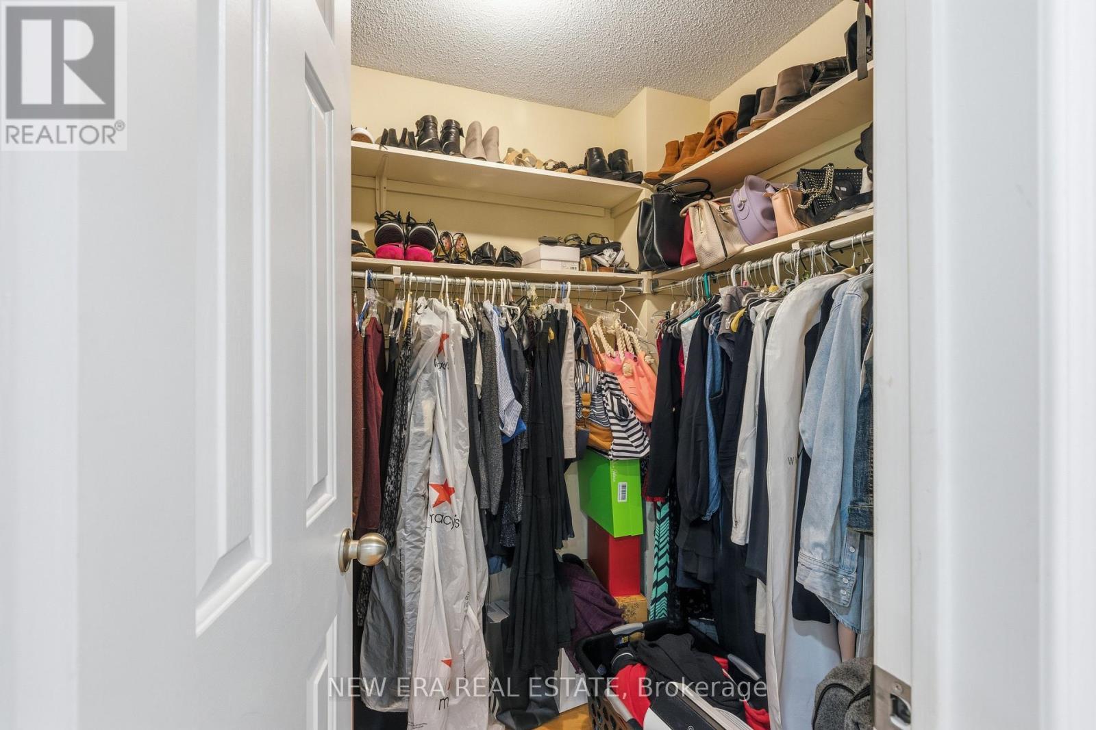 67 Chilmar Crescent, Vaughan, ON