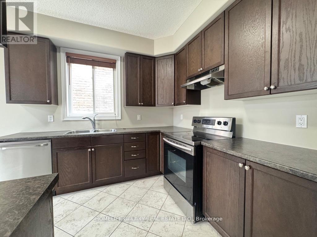 86 Nathan Crescent, Barrie, ON