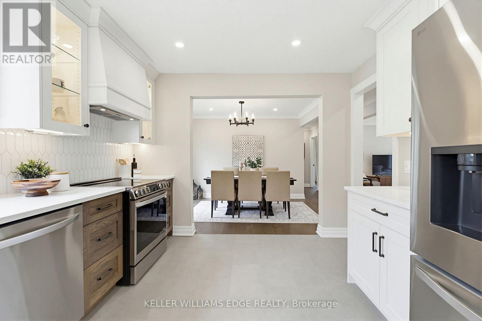 586 Woodland Avenue, Burlington, ON
