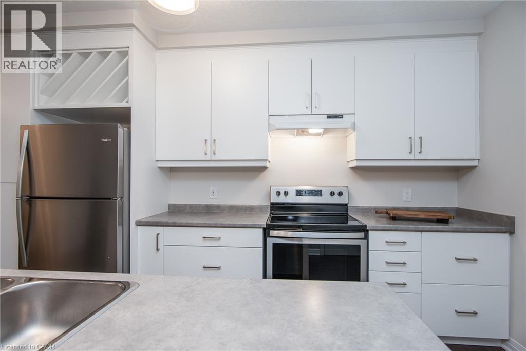 155 Thomas Slee Drive Unit# 1D, Kitchener, ON