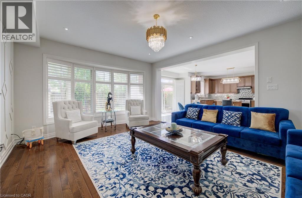 356 Robert Ferrie Drive, Kitchener, ON