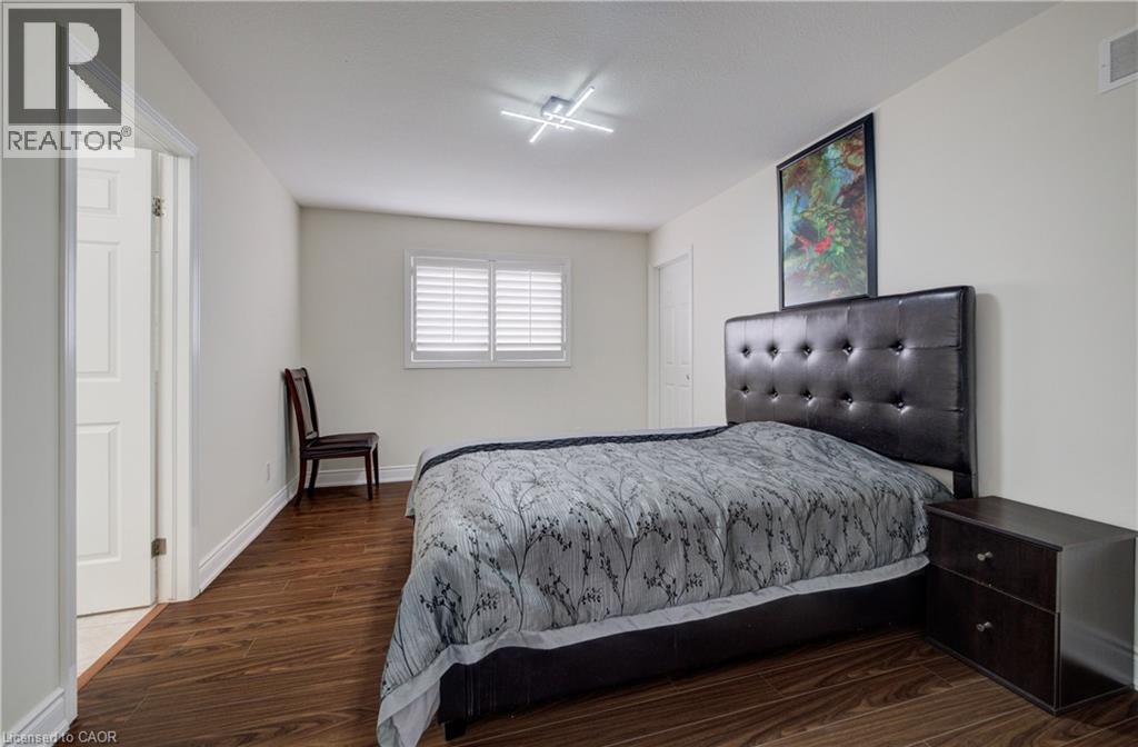 356 Robert Ferrie Drive, Kitchener, ON