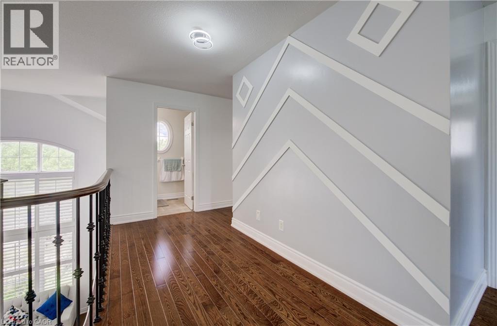 356 Robert Ferrie Drive, Kitchener, ON