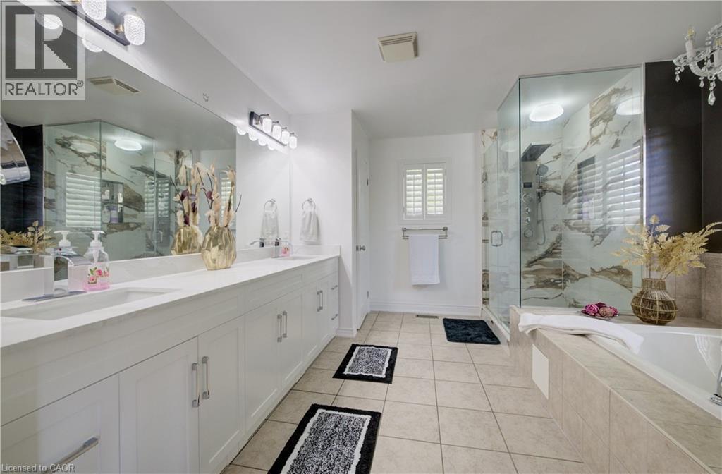 356 Robert Ferrie Drive, Kitchener, ON