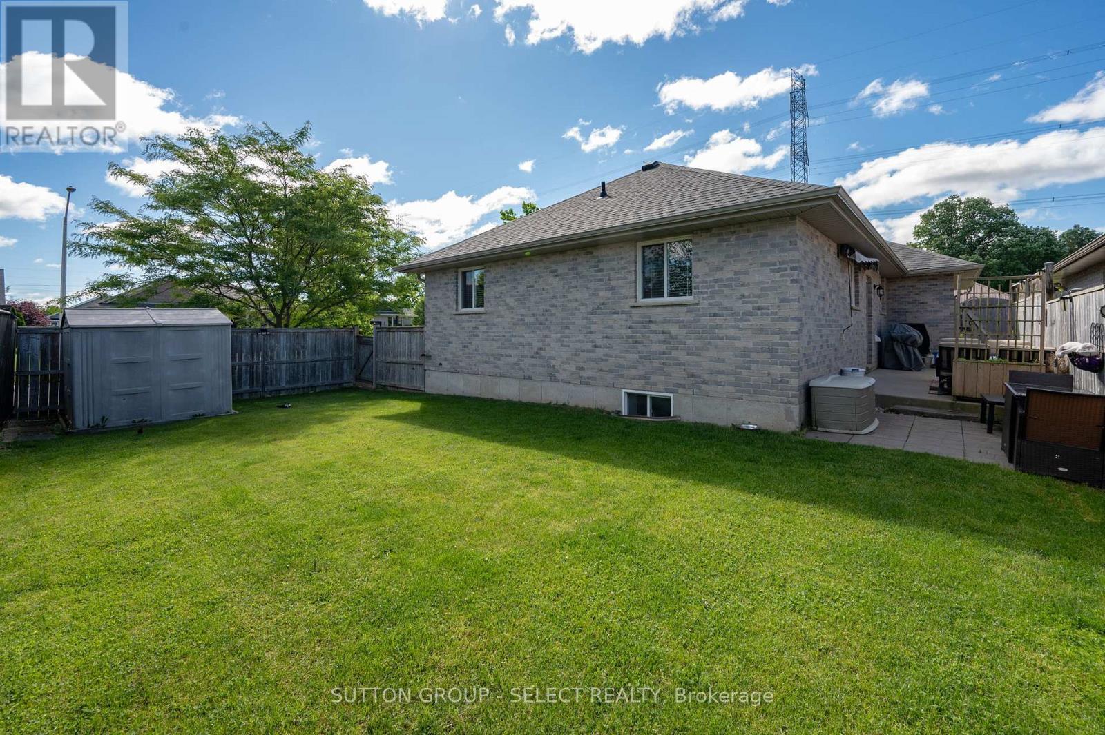 51 Greenway Boulevard, St. Thomas, ON