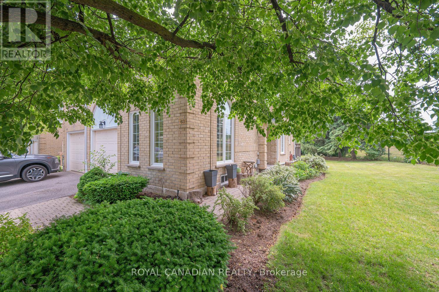 63 Heathcliffe Square, Brampton, ON