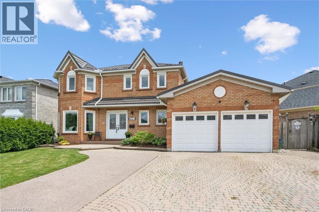 662 Burnett Avenue, Cambridge, ON