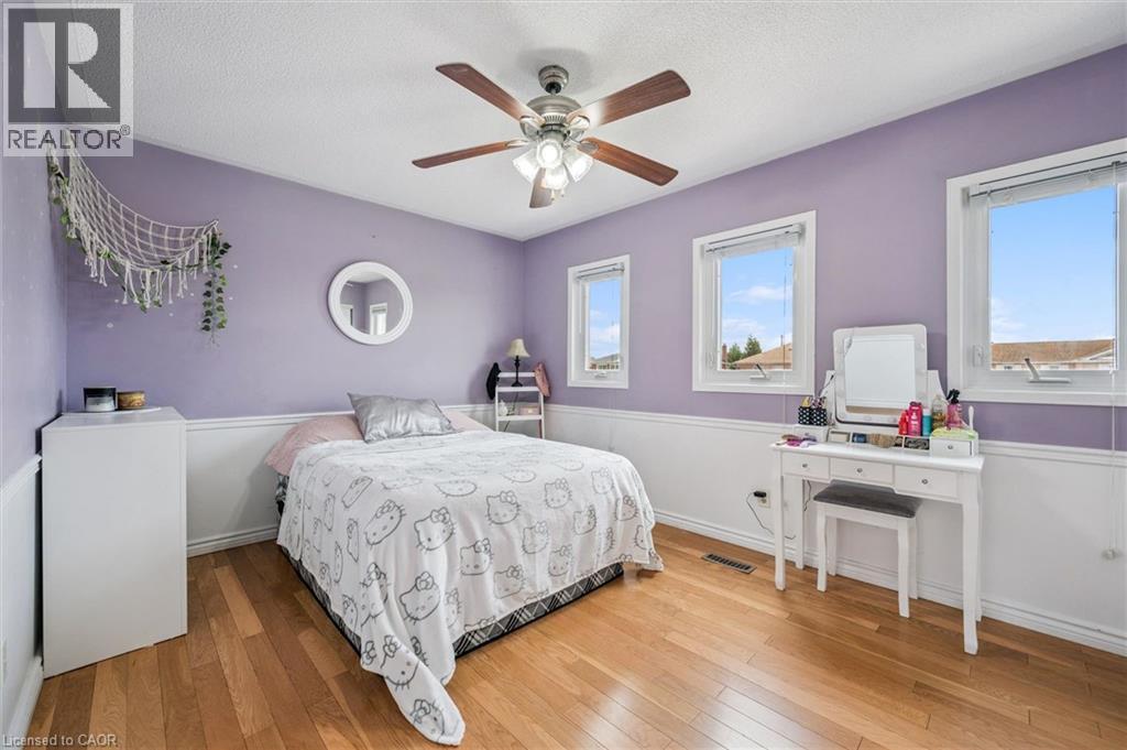 662 Burnett Avenue, Cambridge, ON