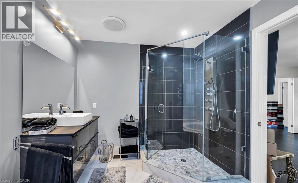 Bathroom - 137 Diiorio Circle, Ancaster, ON