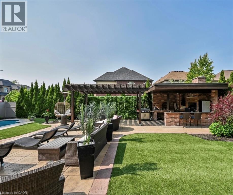 137 Diiorio Circle, Ancaster, ON