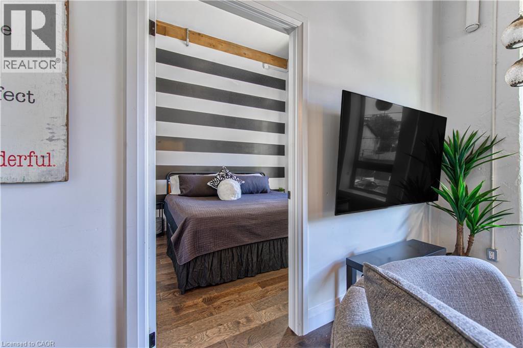 19 Guelph Avenue Unit# 201, Cambridge, ON