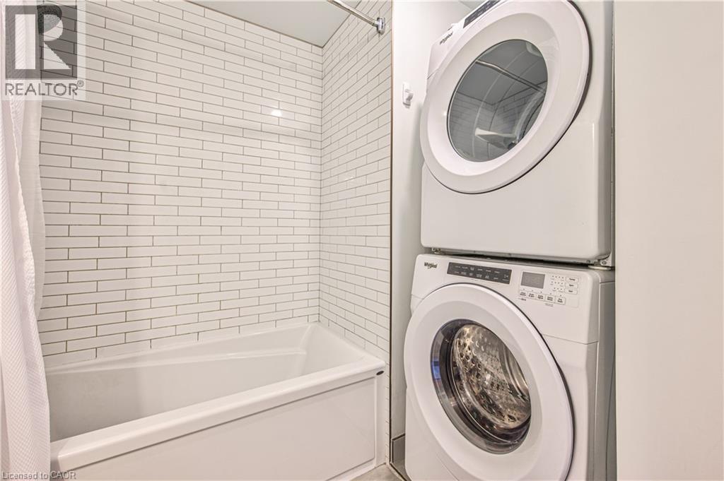19 Guelph Avenue Unit# 201, Cambridge, ON