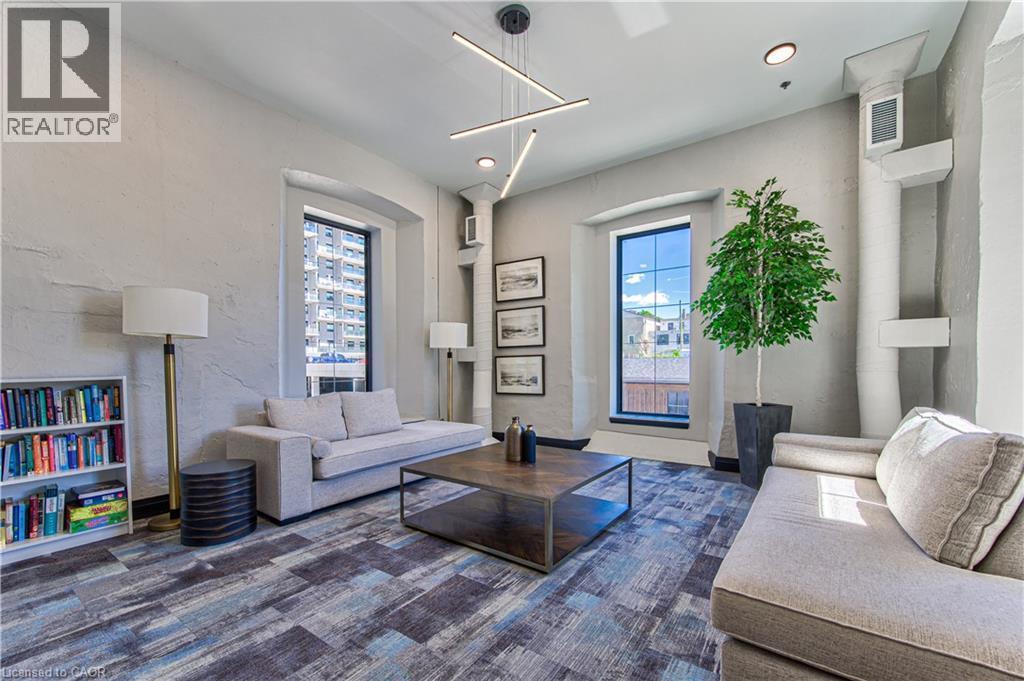 19 Guelph Avenue Unit# 201, Cambridge, ON