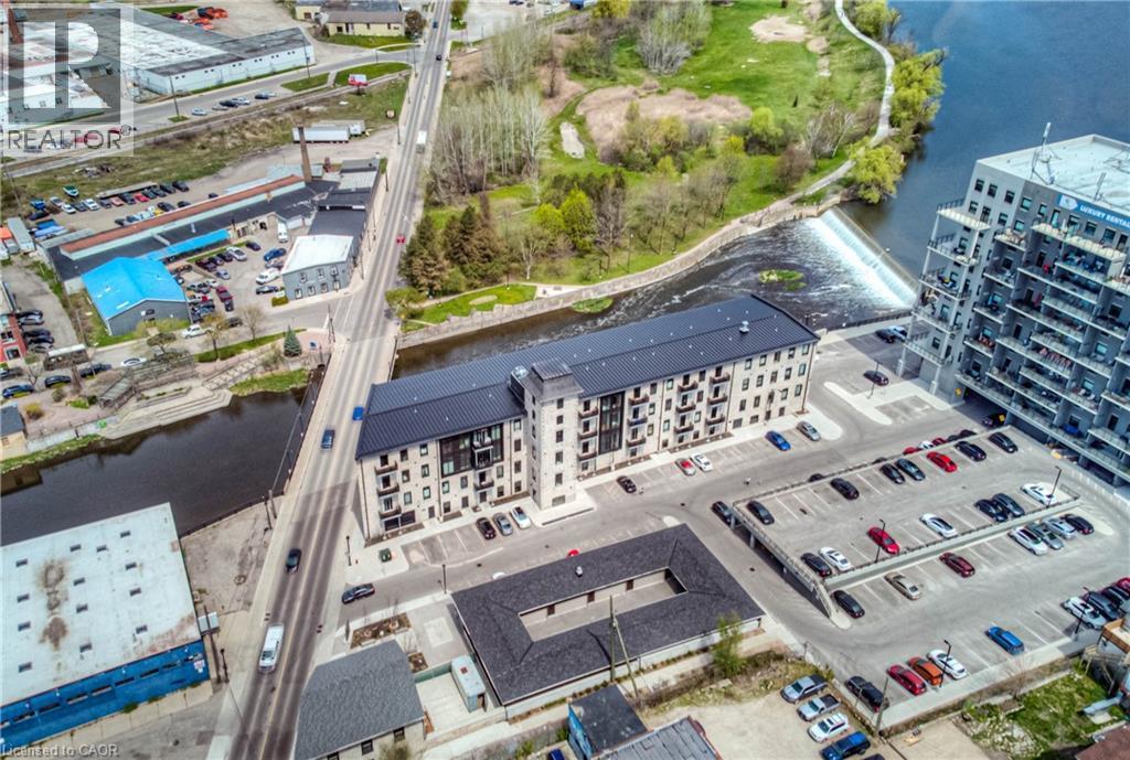 19 Guelph Avenue Unit# 201, Cambridge, ON