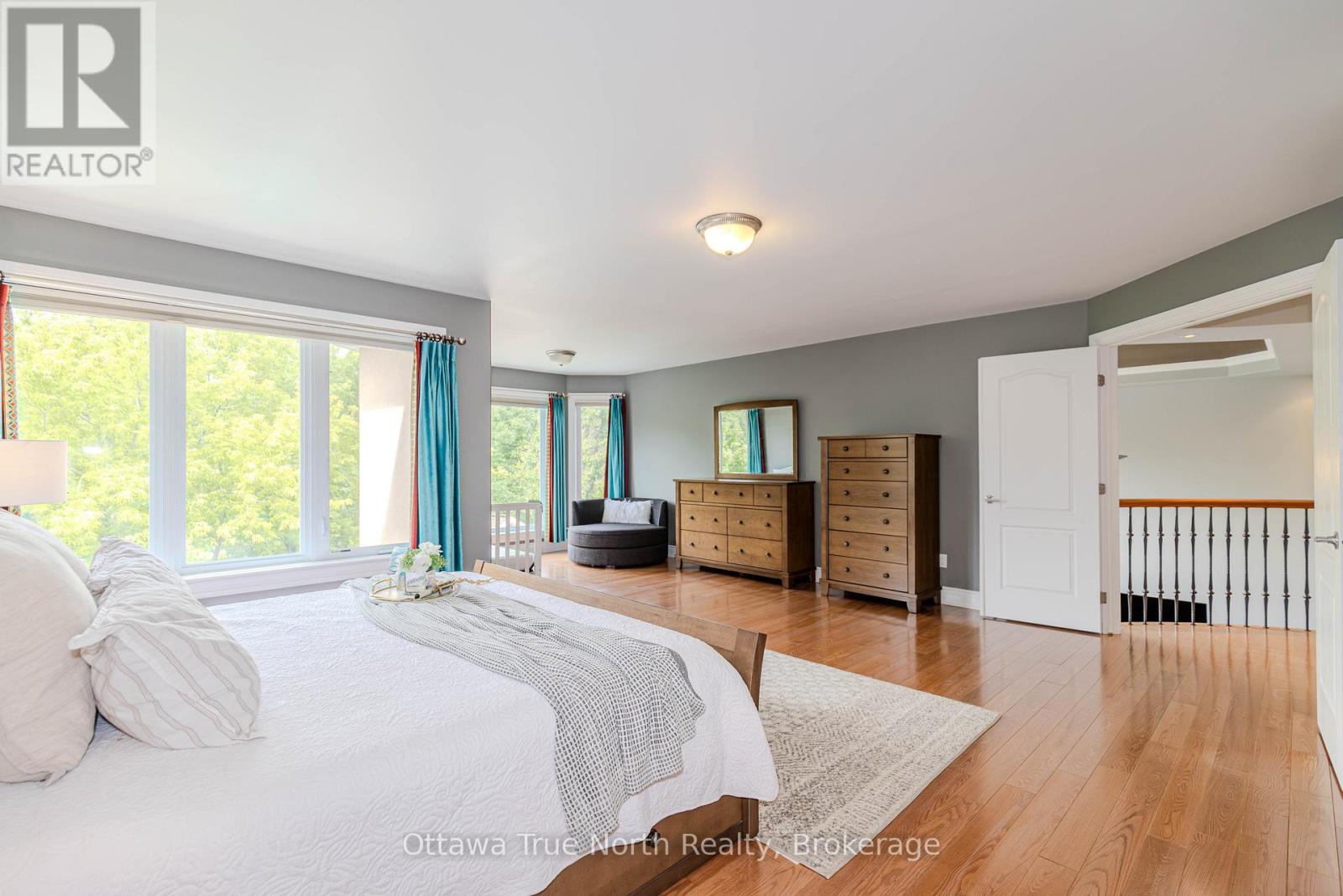 507 Kochar Drive, Ottawa, ON