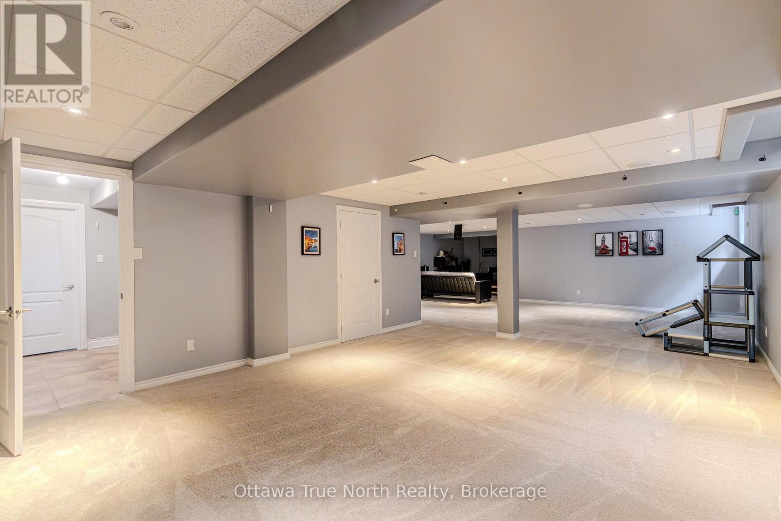 507 Kochar Drive, Ottawa, ON