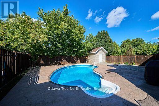 507 Kochar Drive, Ottawa, ON