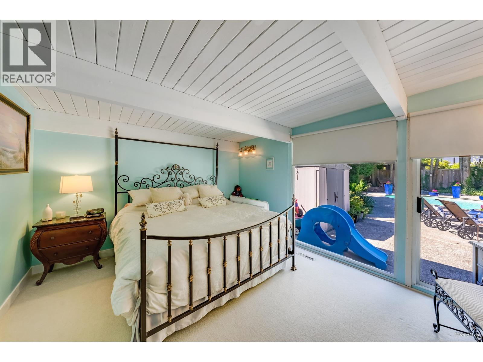 529 Appian Way, Coquitlam, BC