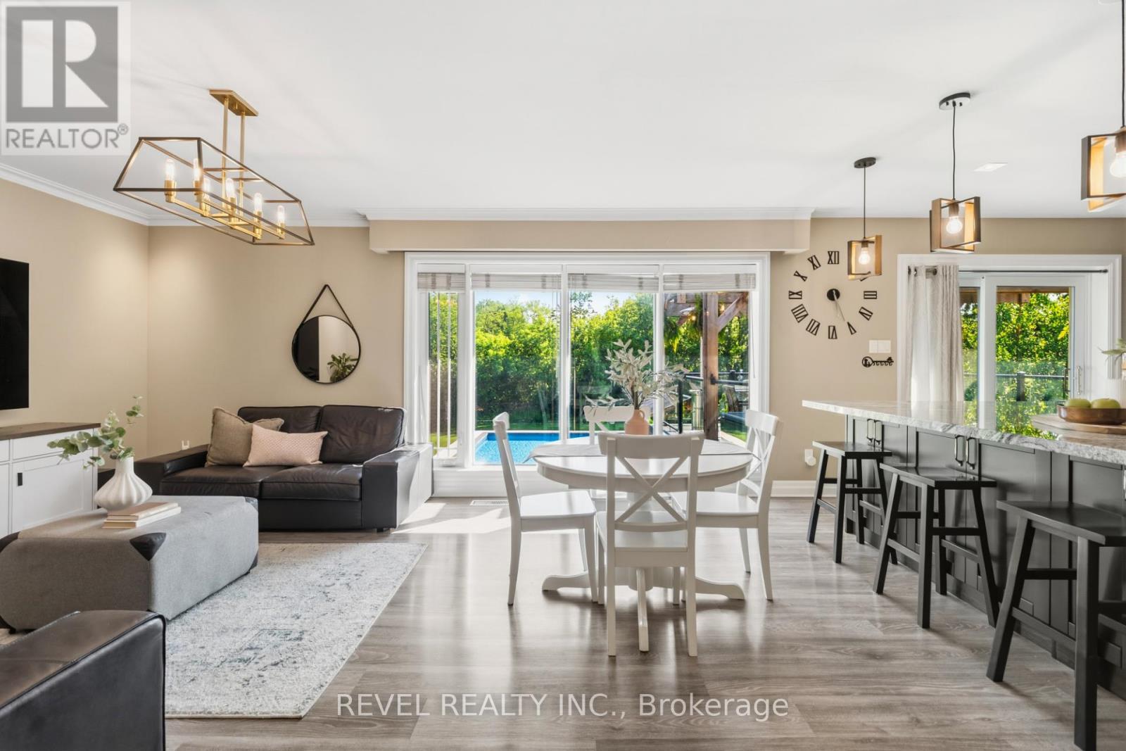 1648 Crediton Parkway, Mississauga, ON