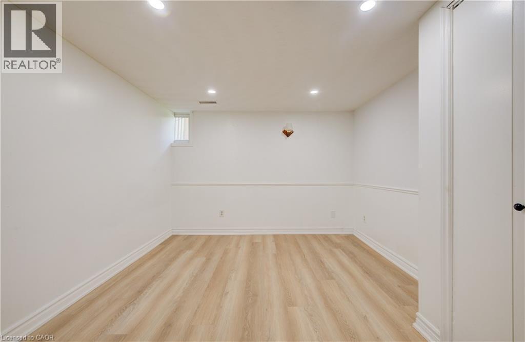 543 Glen Forrest Boulevard, Waterloo, ON - Indoor Photo Showing Other Room
