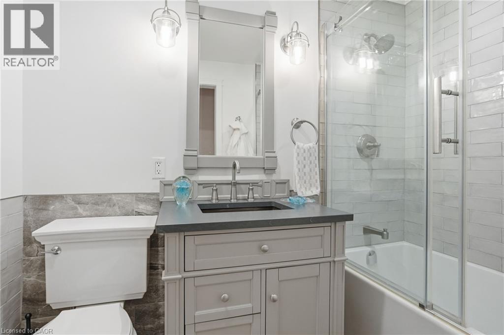 1321 Fairway Court, Burlington, ON