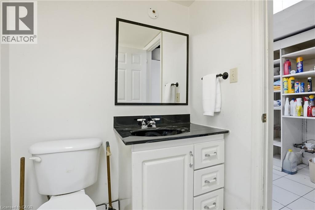 1321 Fairway Court, Burlington, ON