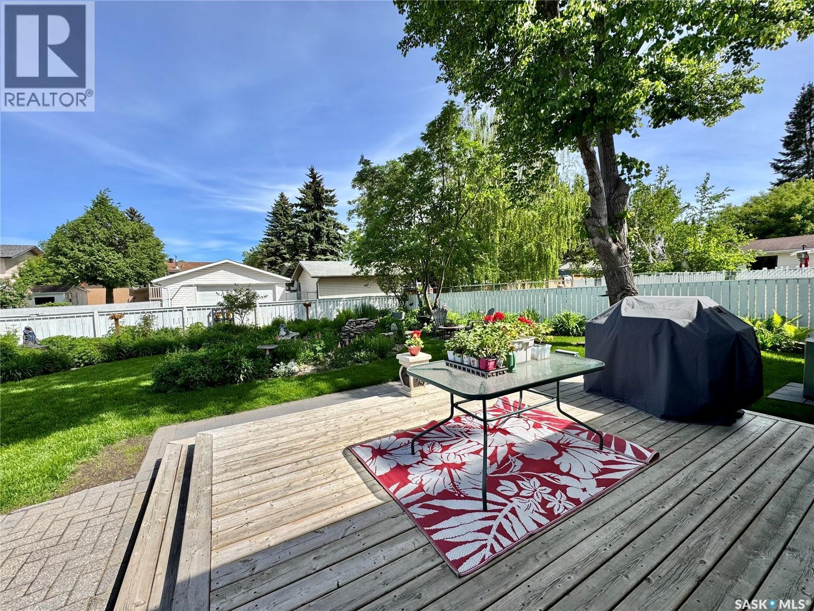 1430 Sibbald Crescent, Prince Albert, SK