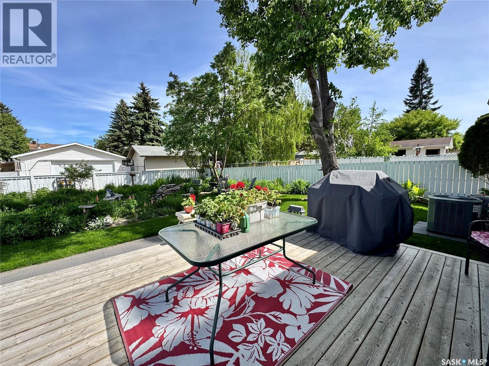 1430 Sibbald Crescent, Prince Albert, SK