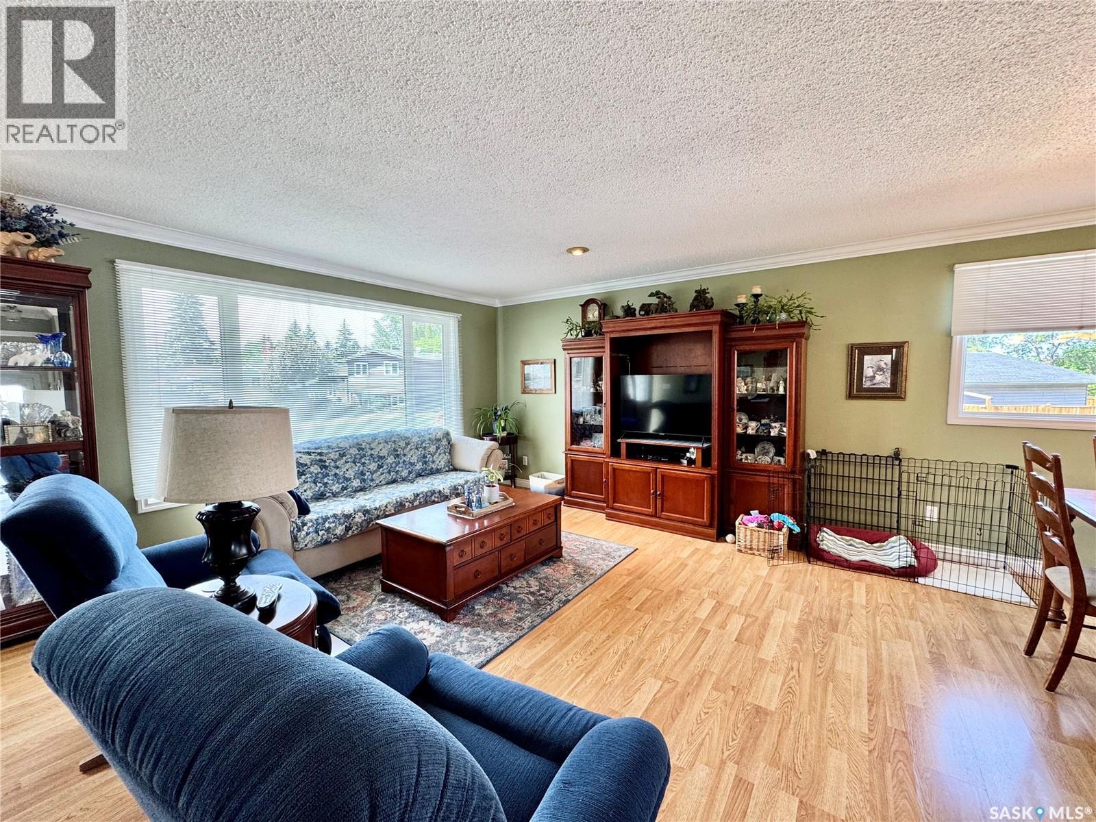 1430 Sibbald Crescent, Prince Albert, SK