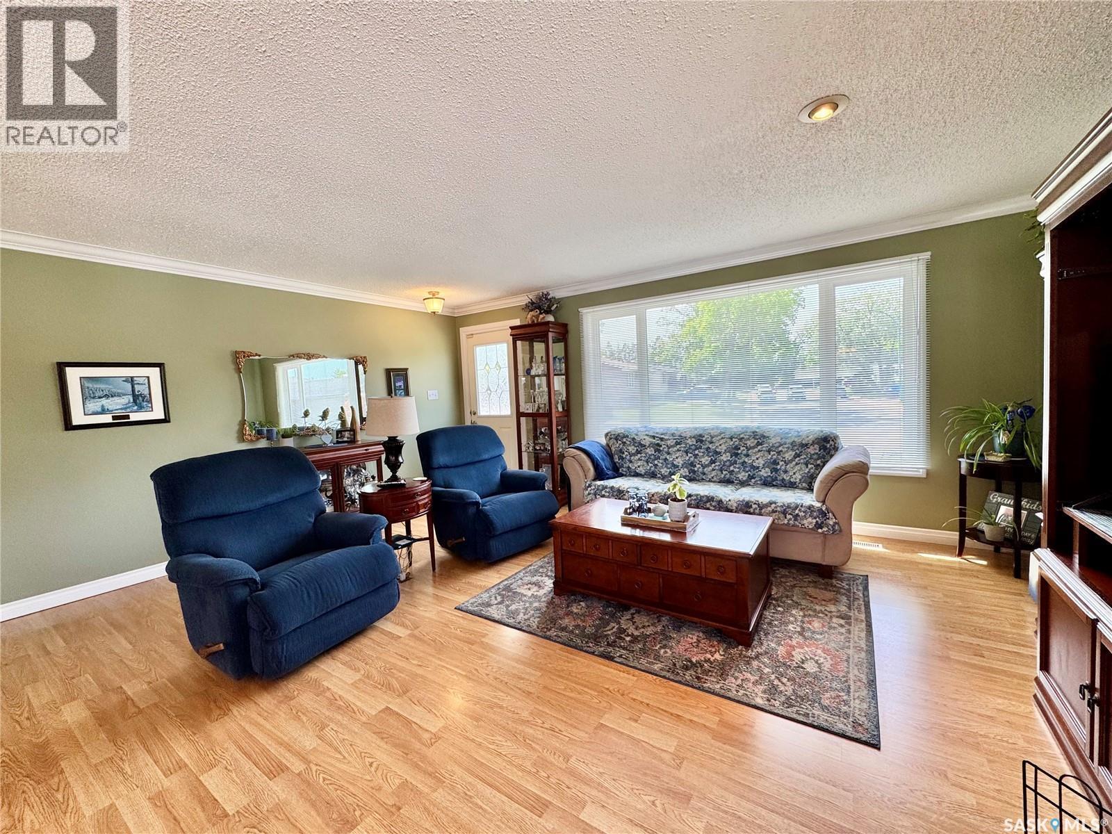 1430 Sibbald Crescent, Prince Albert, SK