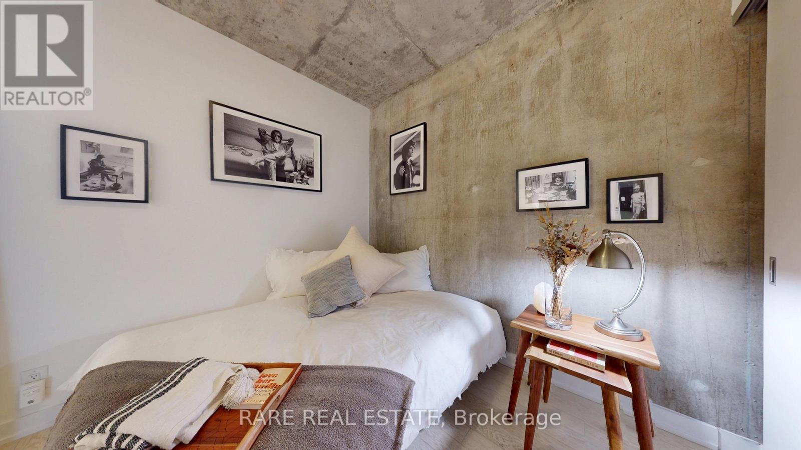 421 - 39 Brant Street, Toronto, ON