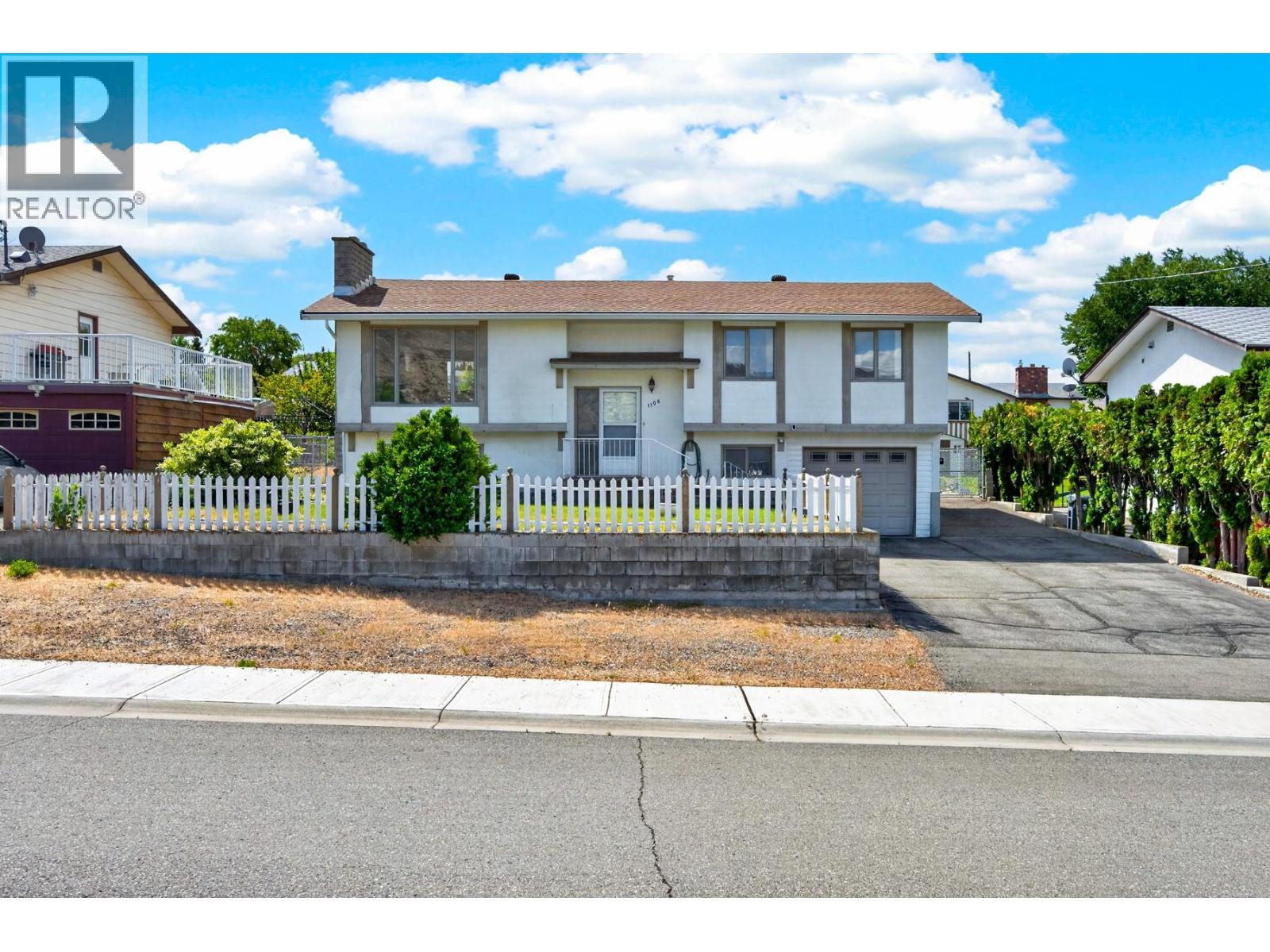 1106 Maclean Crescent, Cache Creek, BC - Outdoor With Facade