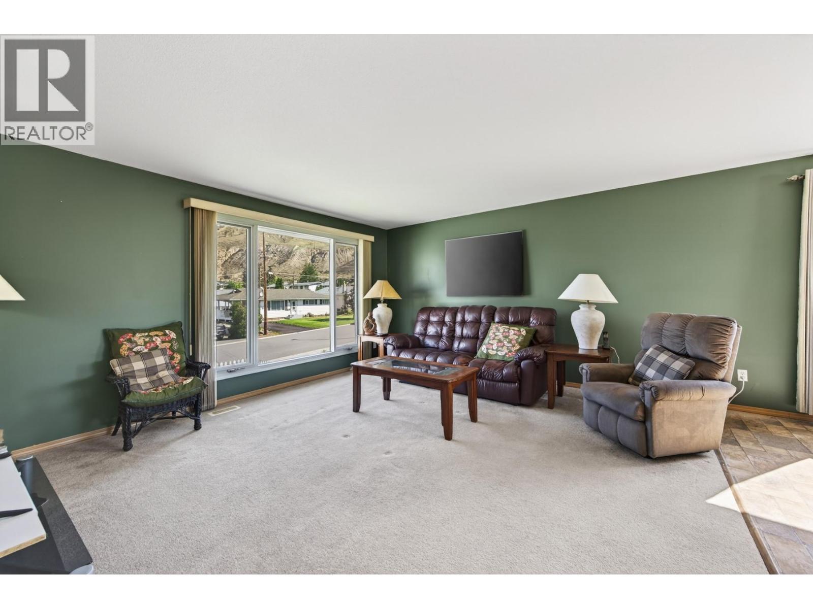 1106 Maclean Crescent, Cache Creek, BC - Indoor