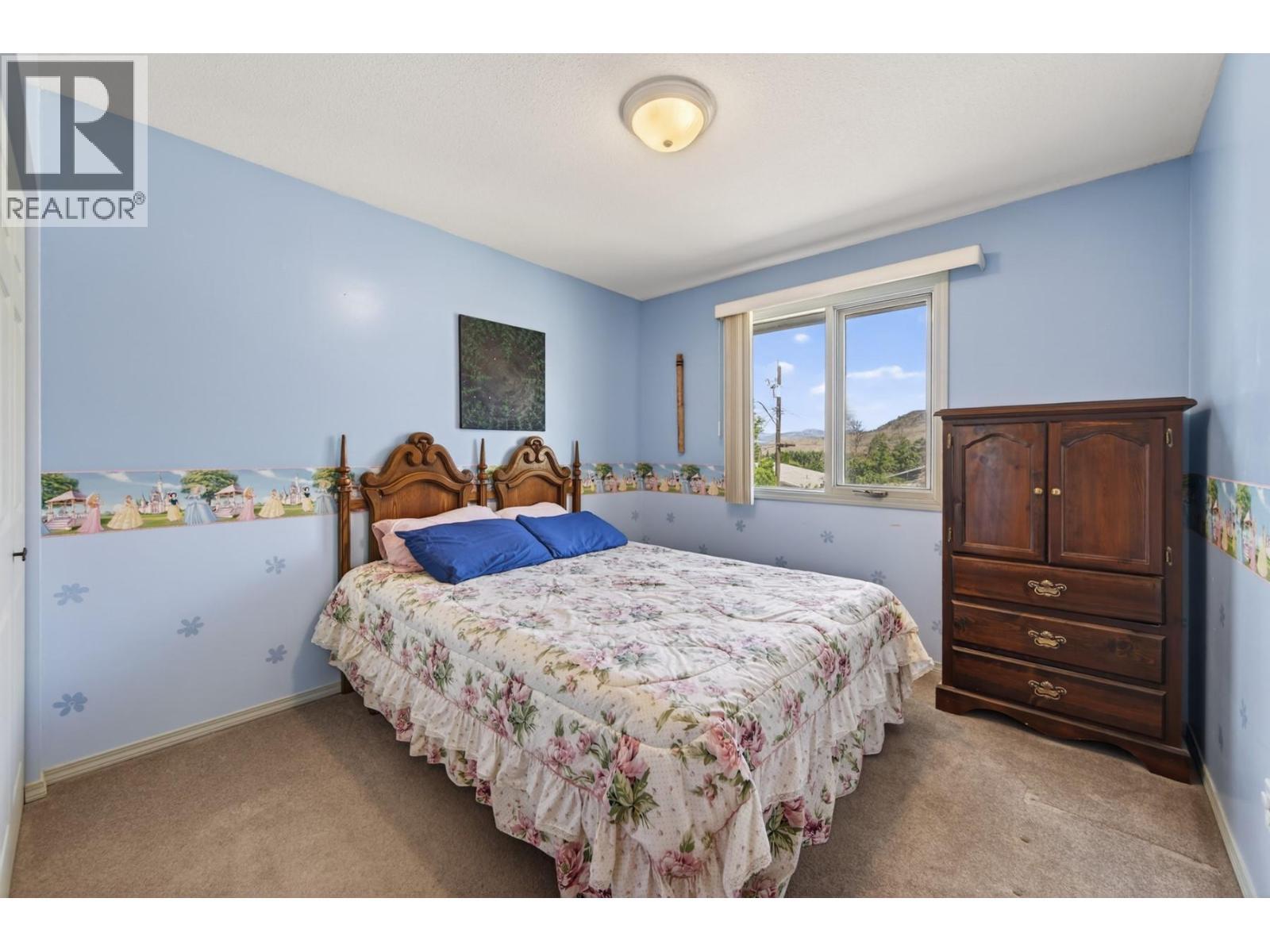 1106 Maclean Crescent, Cache Creek, BC - Indoor Photo Showing Bedroom