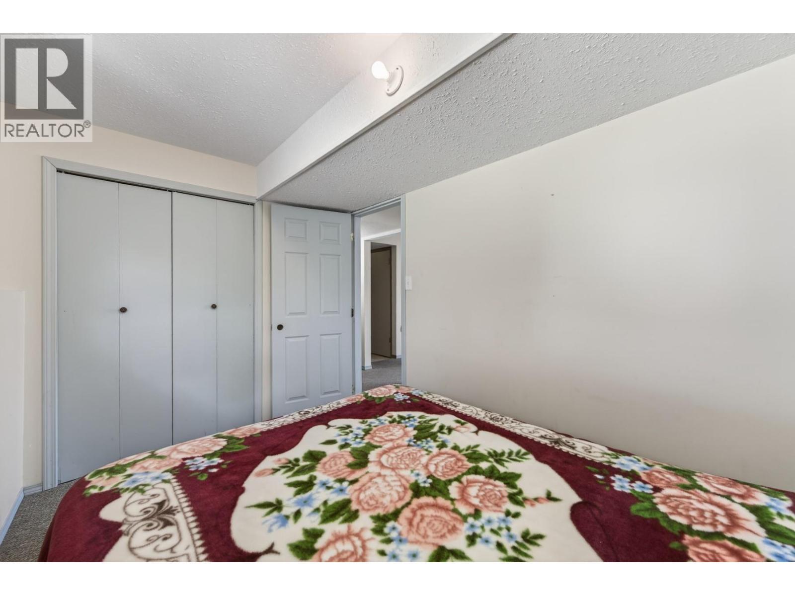 1106 Maclean Crescent, Cache Creek, BC - Indoor Photo Showing Bedroom