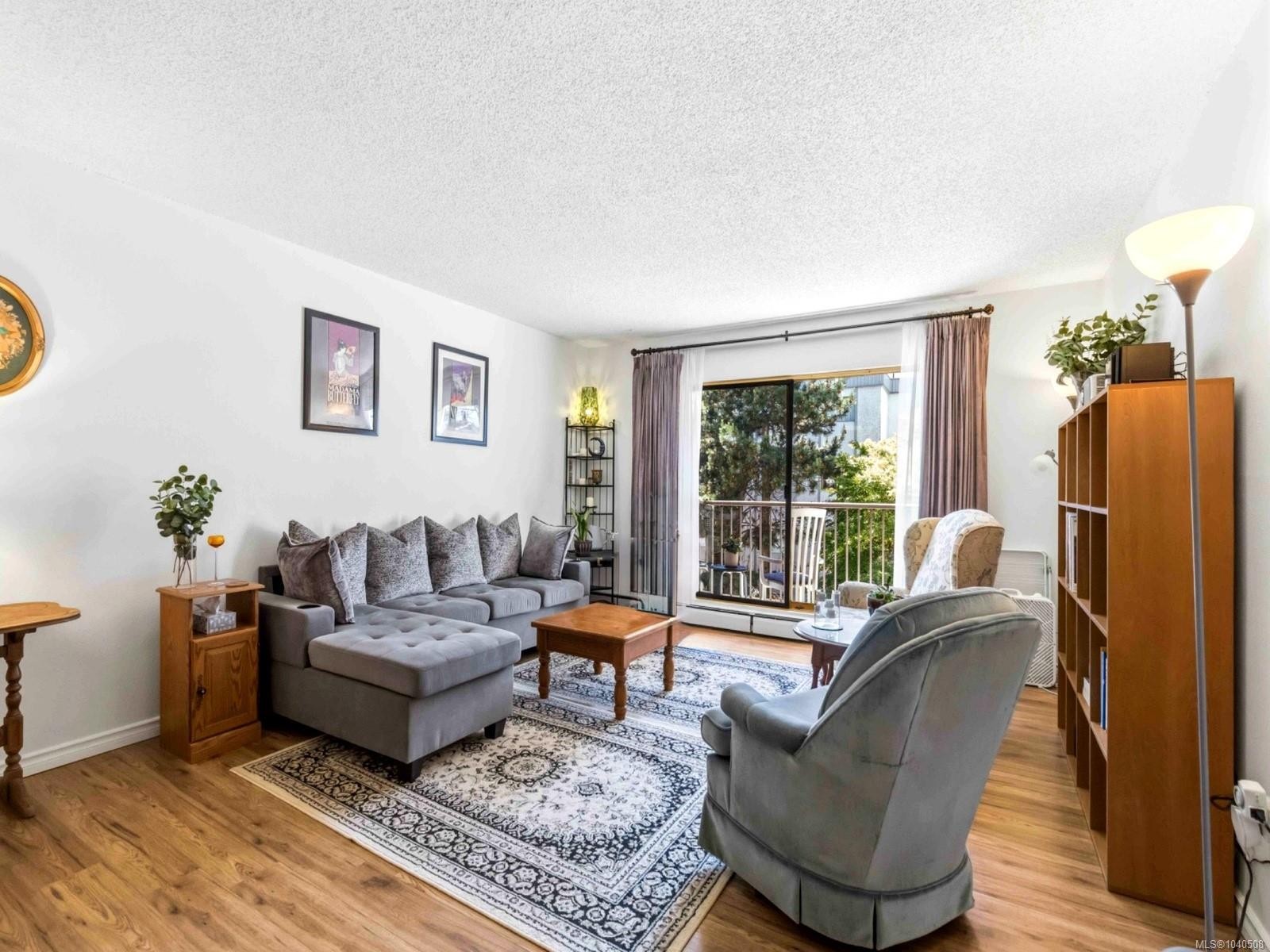 #220-3225 Eldon Pl, Saanich, BC