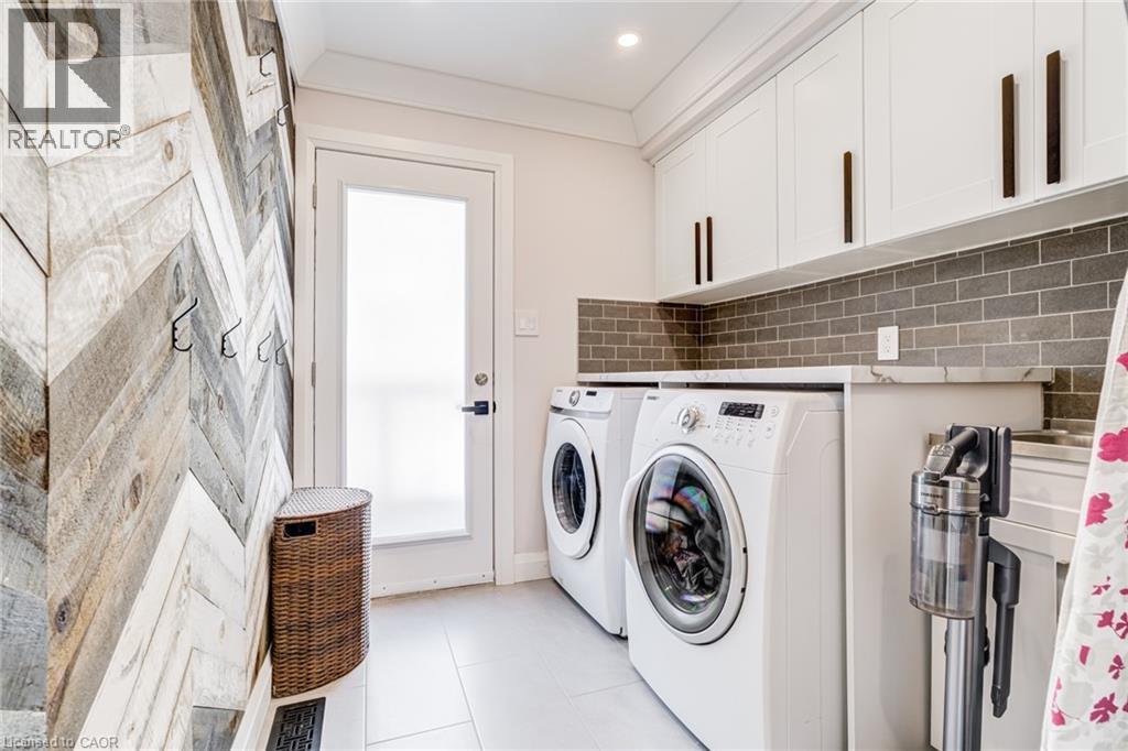 Laundry room - 1320 Monmouth Drive, Burlington, ON