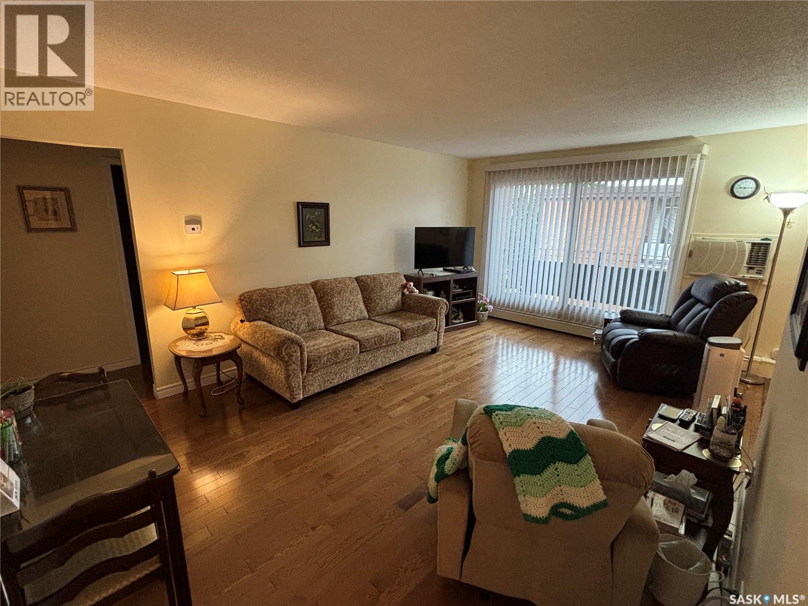 13 26 Shaw Street, Regina, SK