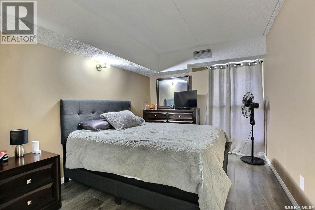 208 Gore Place, Regina, SK