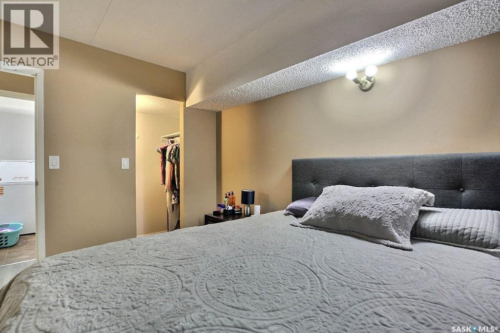 208 Gore Place, Regina, SK