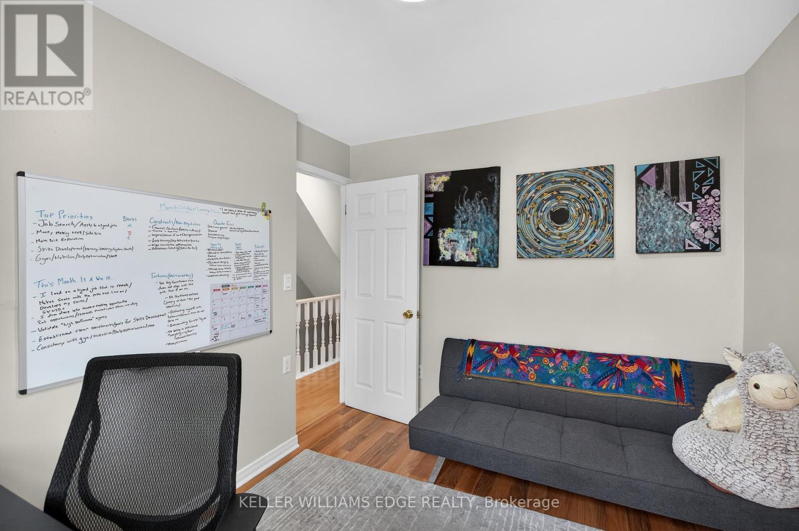209 Glendale Avenue N, Hamilton, ON