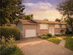 161 Rue De Mésy Boucherville, QC J4B 4E4