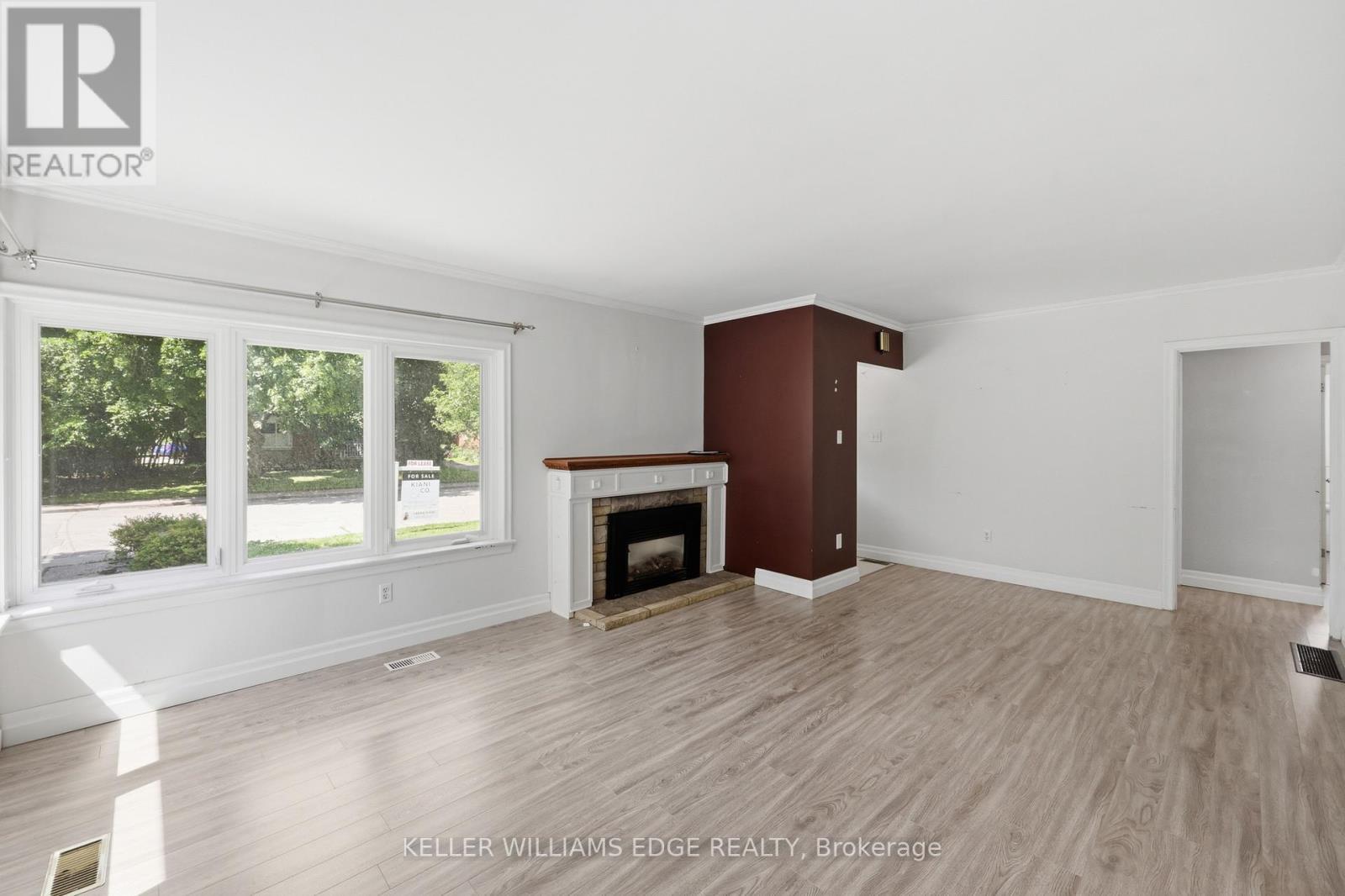 21 Sheridan Lane, Hamilton, ON