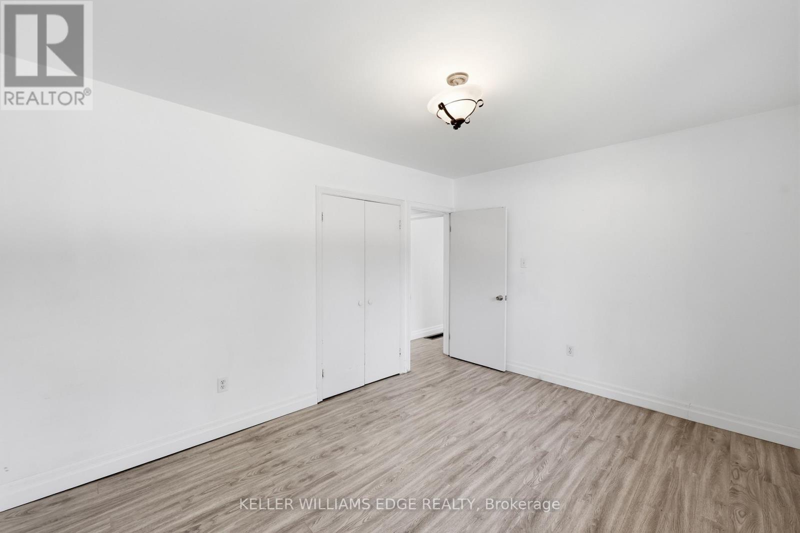 21 Sheridan Lane, Hamilton, ON