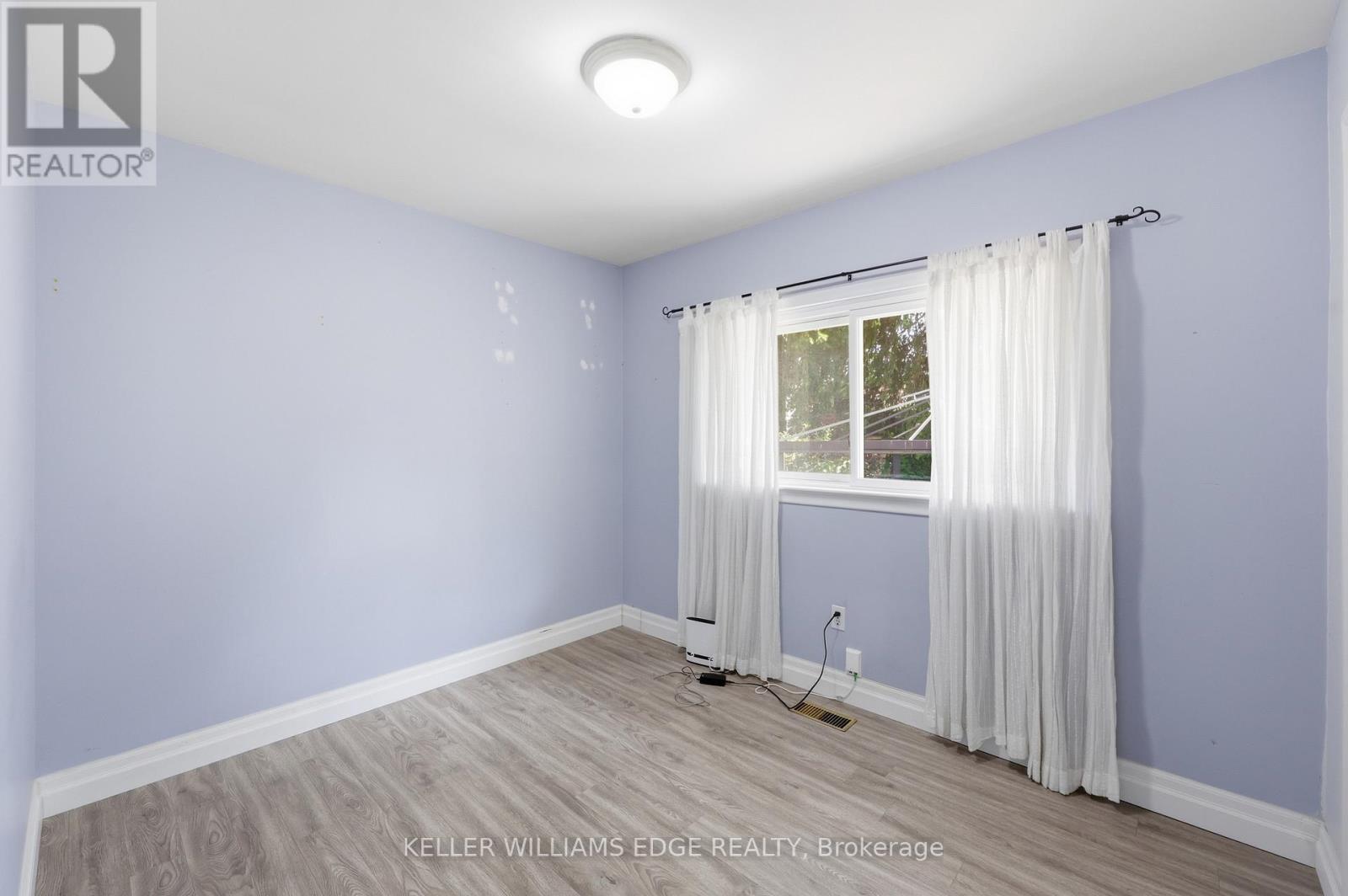 21 Sheridan Lane, Hamilton, ON