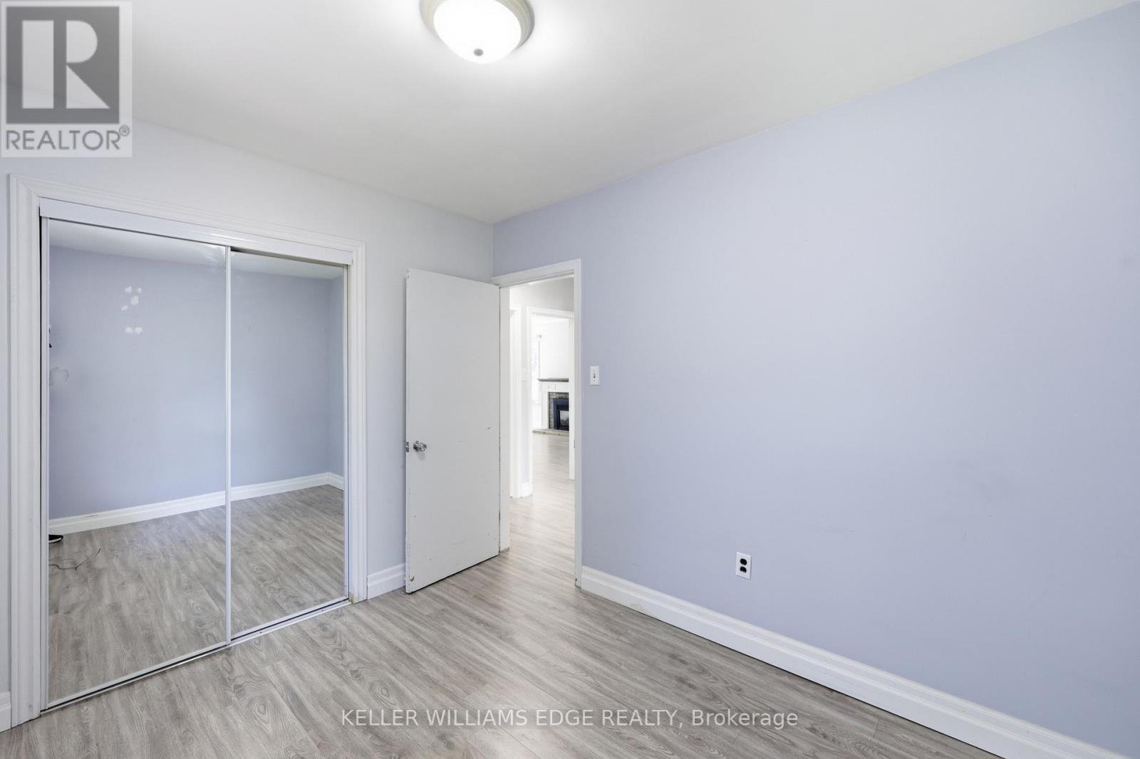 21 Sheridan Lane, Hamilton, ON