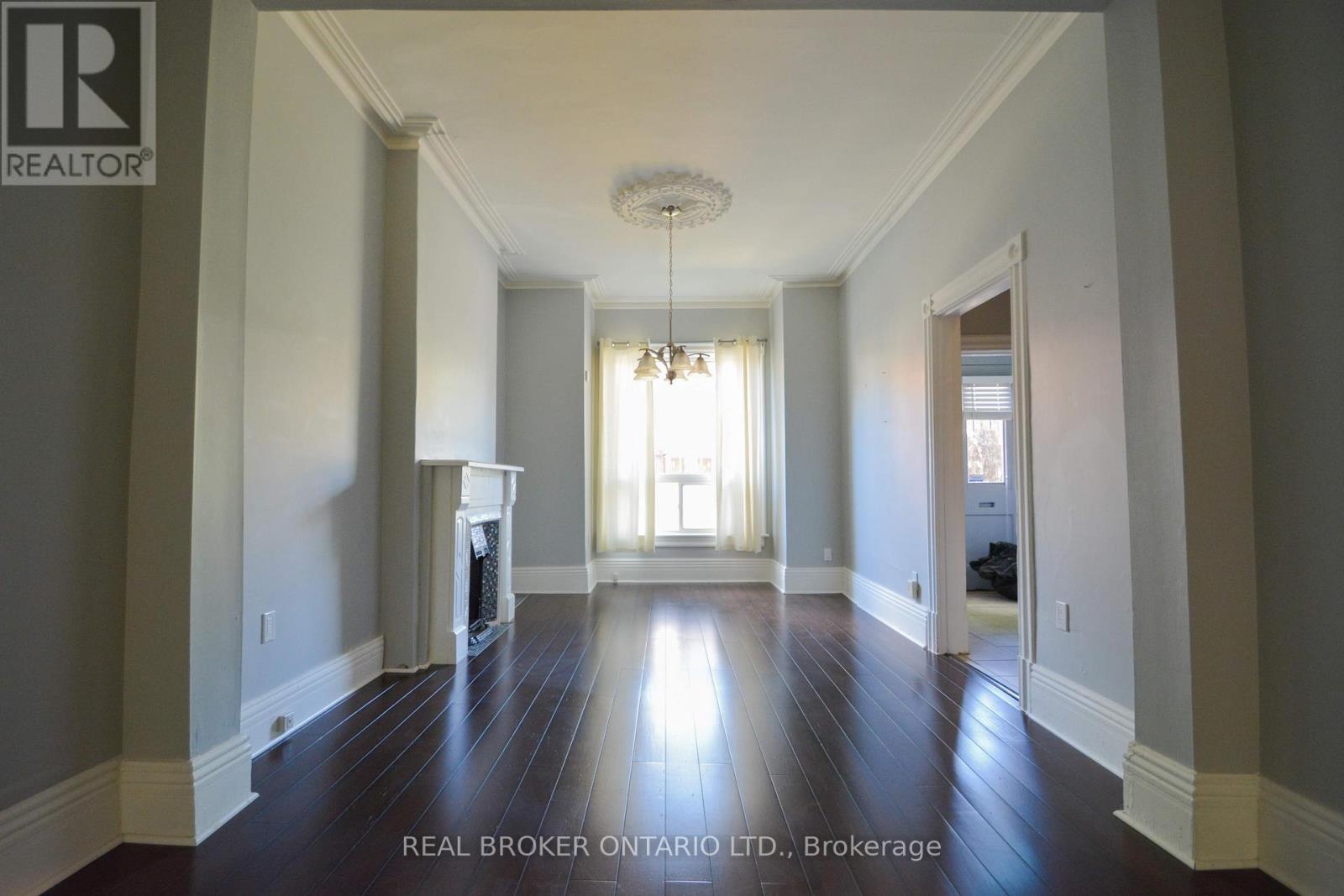 132 Grant Avenue, Hamilton, ON