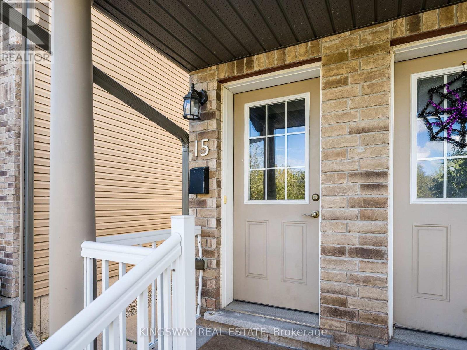 15 - 275 Old Huron Road E, Kitchener, ON