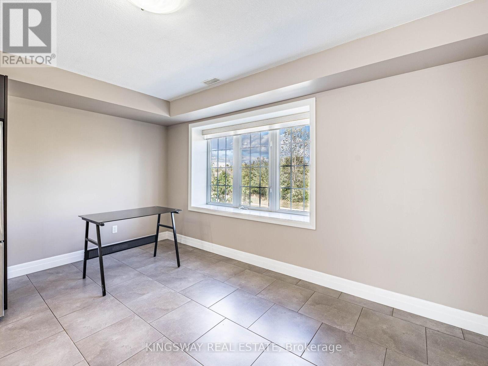 15 - 275 Old Huron Road E, Kitchener, ON